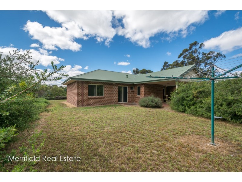15 Willow Place, Willyung WA 6330