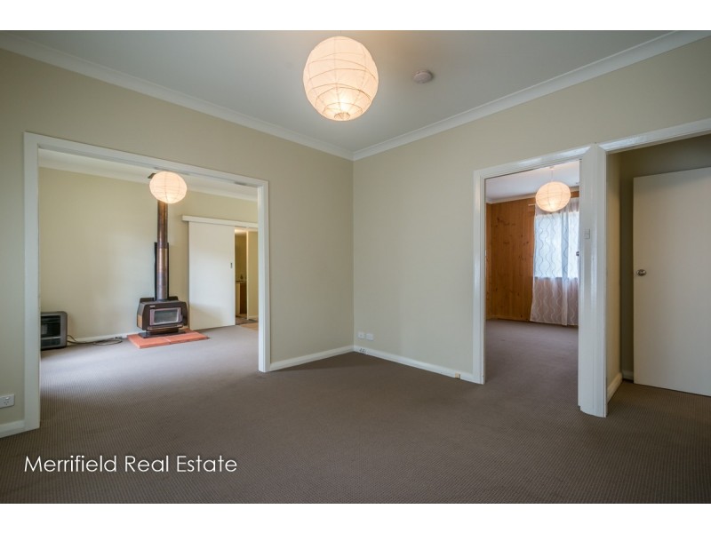 42 Drummond Street, Lockyer WA 6330