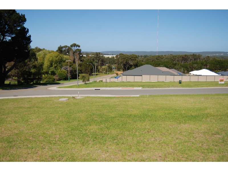 Lot 660,  Greyhound Circle, Gledhow WA 6330