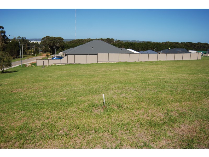 Lot 662,  Greyhound Circle, Gledhow WA 6330