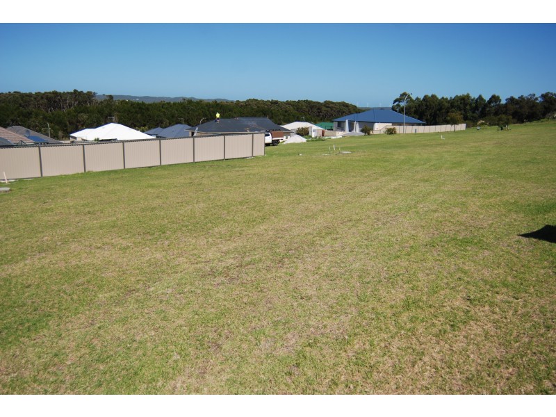 Lot 663,  Greyhound Circle, Gledhow WA 6330