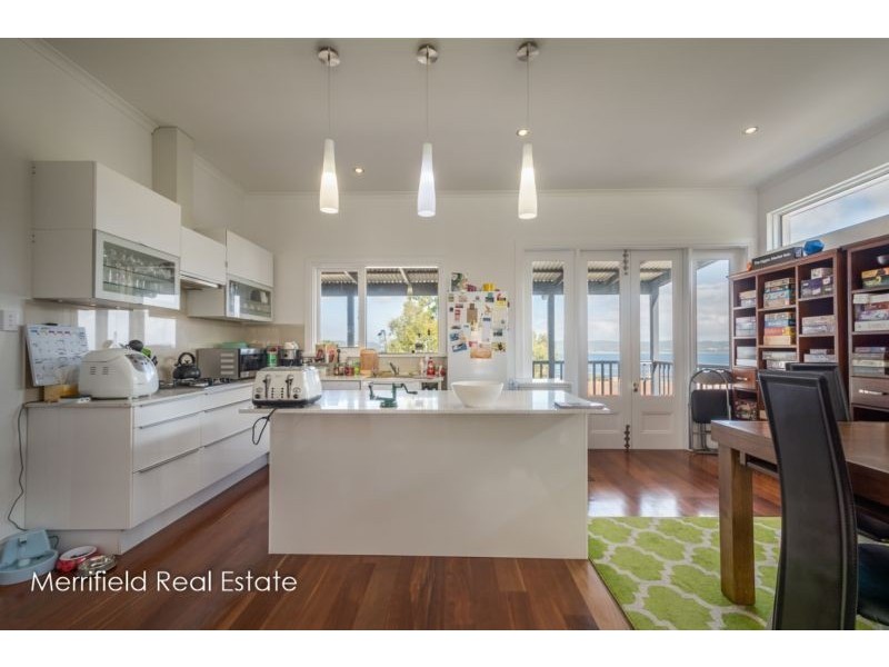 95 Burgoyne Road, Port Albany WA 6330