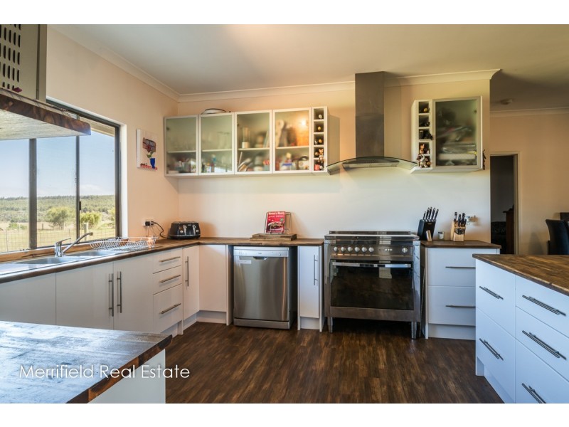 235 Corimup Road East, Manypeaks WA 6328