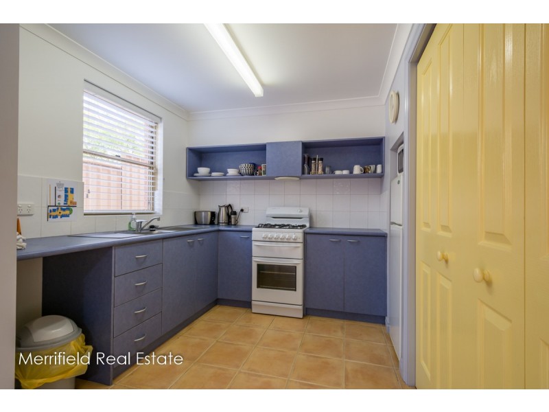 2/20 Adelaide Crescent, Middleton Beach WA 6330