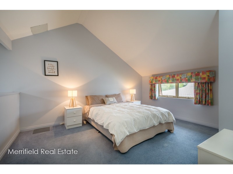 2/20 Adelaide Crescent, Middleton Beach WA 6330