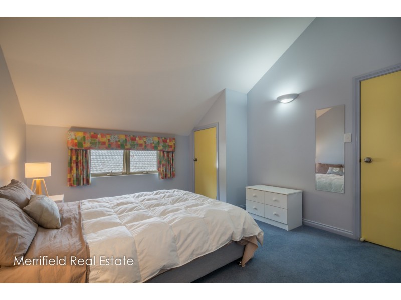 2/20 Adelaide Crescent, Middleton Beach WA 6330