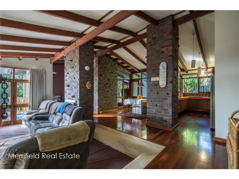 11 Breaksea Crescent, Collingwood Heights WA 6330