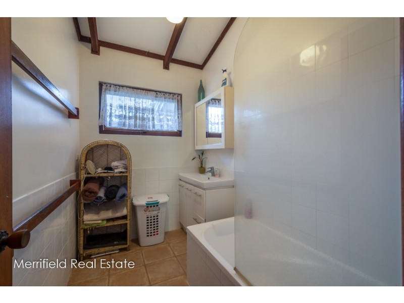 11 Breaksea Crescent, Collingwood Heights WA 6330