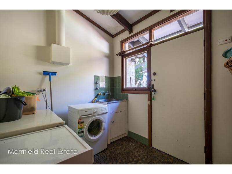 11 Breaksea Crescent, Collingwood Heights WA 6330