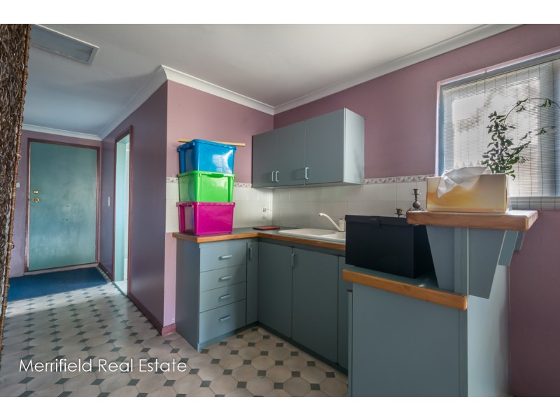 13 Victoria Street, Mount Melville WA 6330