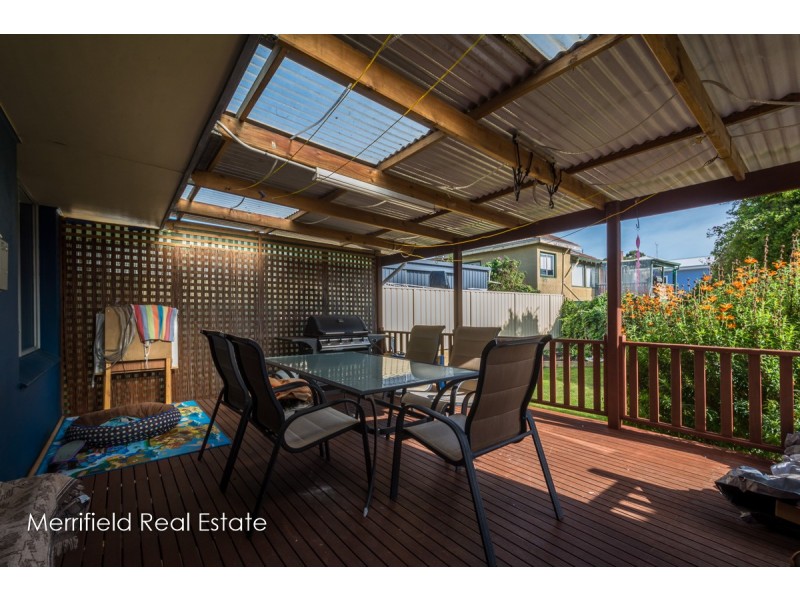 13 Victoria Street, Mount Melville WA 6330