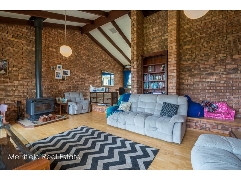 5 Michaelmas Way, Collingwood Heights WA 6330