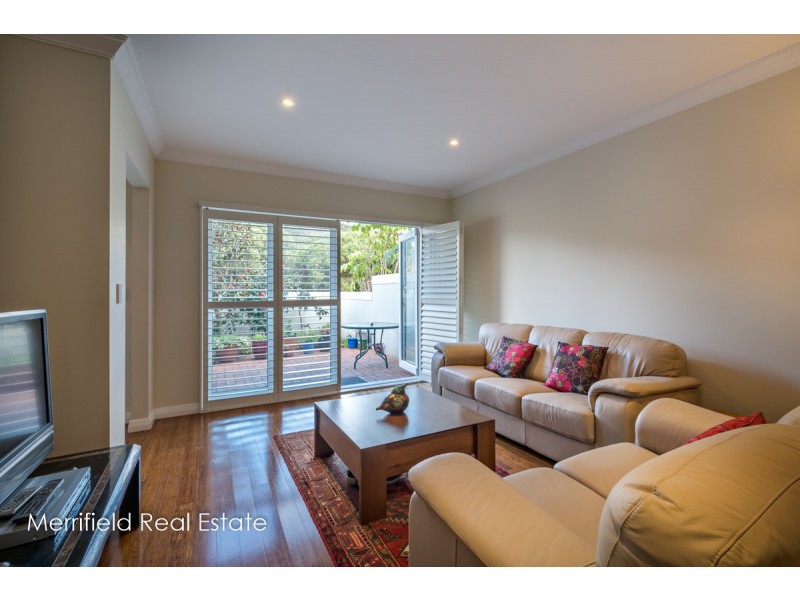 11 Barnett Street, Middleton Beach WA 6330