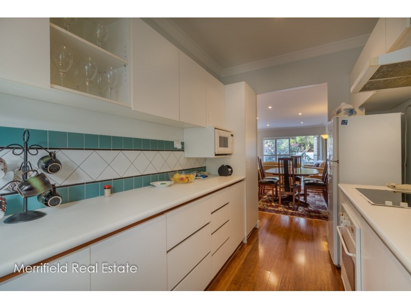 11 Barnett Street, Middleton Beach WA 6330