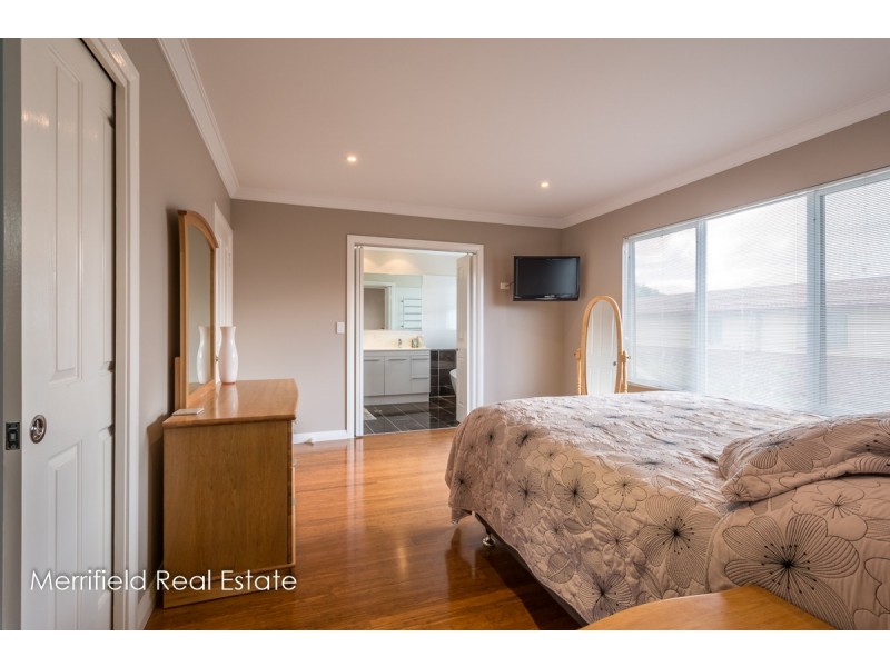 11 Barnett Street, Middleton Beach WA 6330