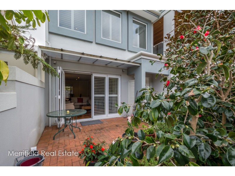 11 Barnett Street, Middleton Beach WA 6330