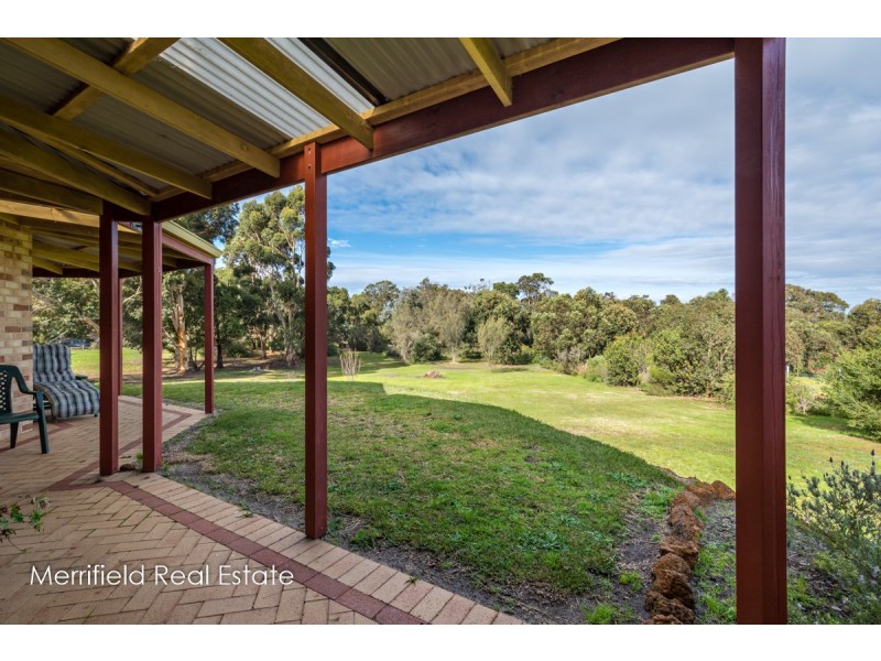 21 Hyde Court, Lower King WA 6330