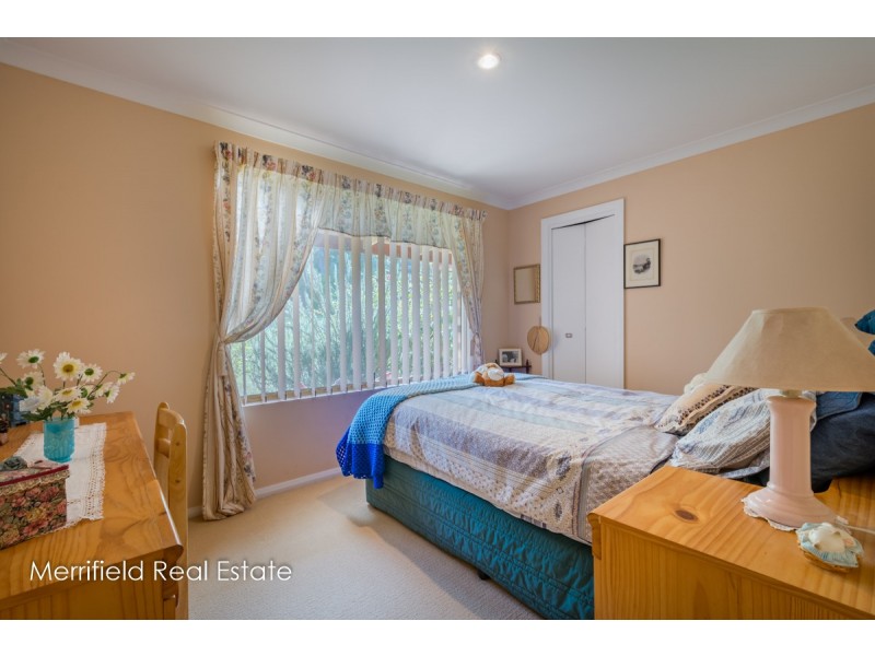 21 Hyde Court, Lower King WA 6330