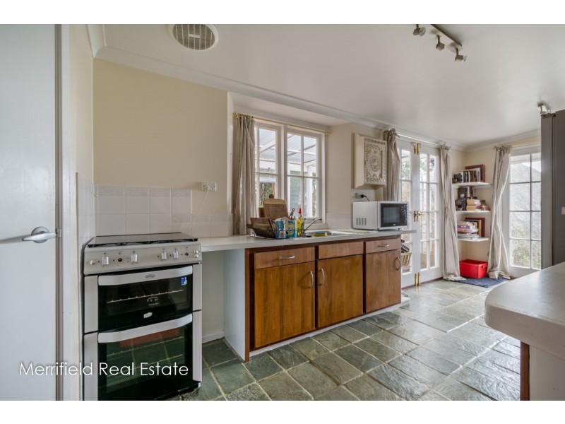 15 Alicia Street, Mount Melville WA 6330