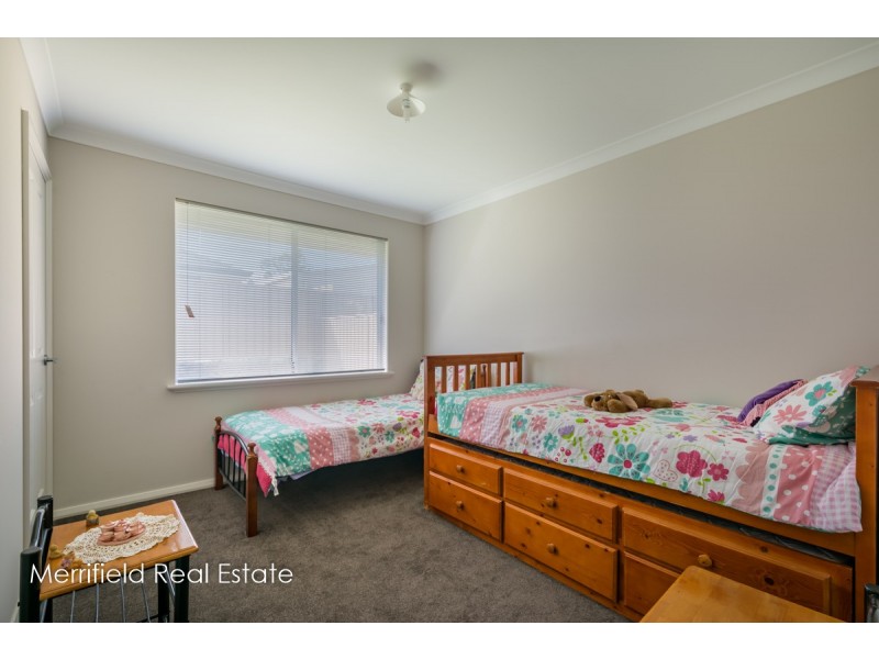 16 Mears Road, Yakamia WA 6330