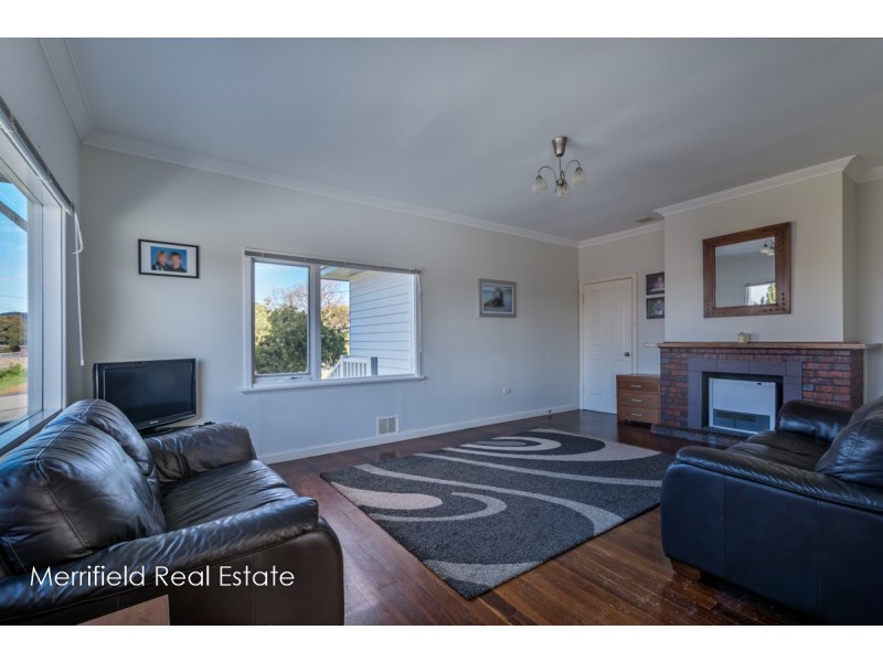 13 Ashwell Street, Mount Melville WA 6330