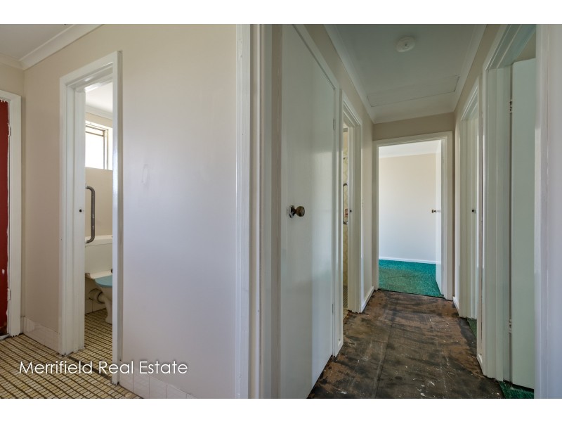 16 Wolfe Road, Gledhow WA 6330