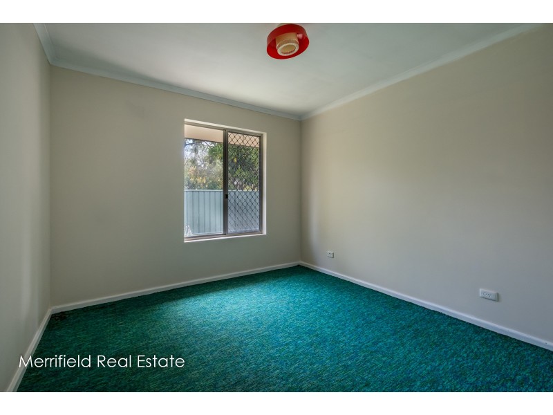 16 Wolfe Road, Gledhow WA 6330