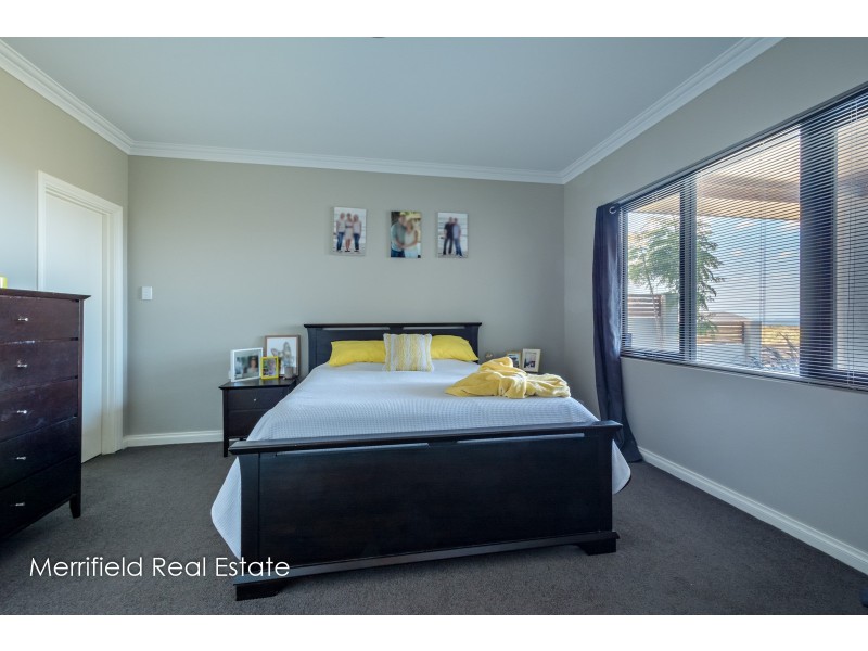 13 Tomlinson Crescent, Spencer Park WA 6330