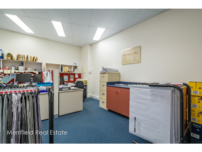 1 & 2/2 Barnesby Drive, Yakamia WA 6330