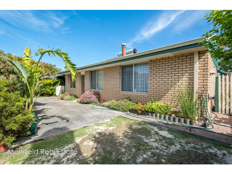 5 Lorenzo Way, Orana WA 6330