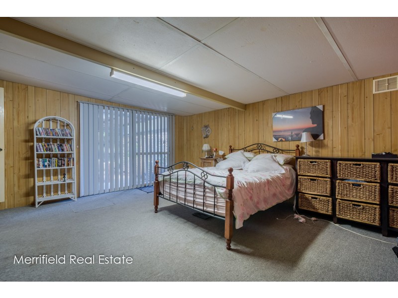 5 Lorenzo Way, Orana WA 6330