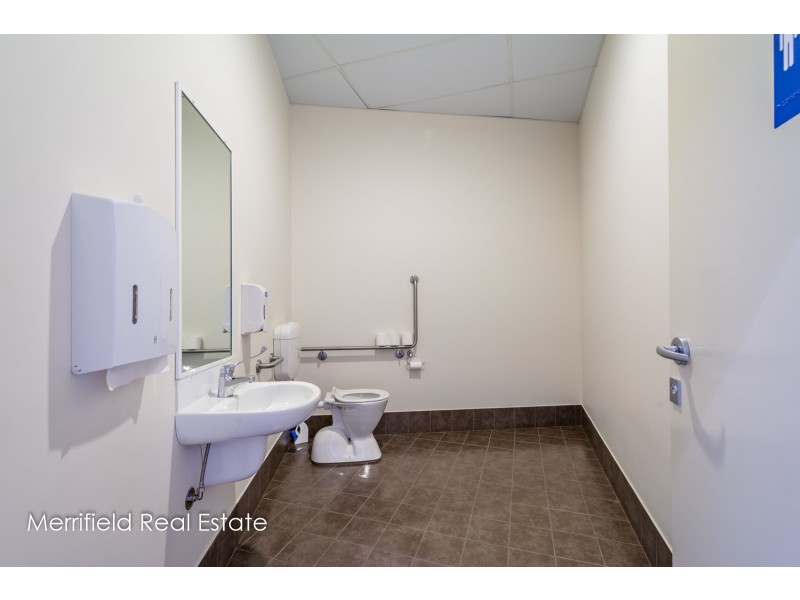 1/2 Barnesby Drive, Yakamia WA 6330