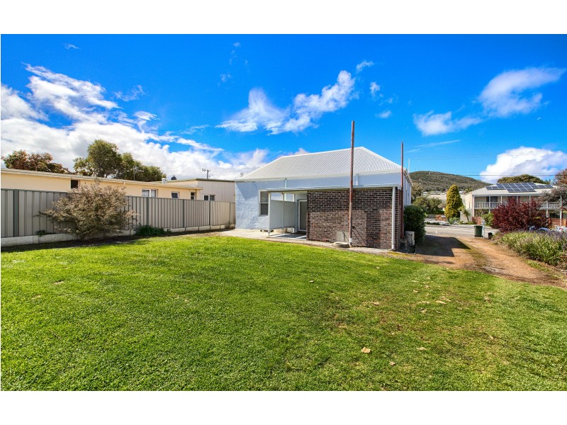 49 Collie Street, Albany WA 6330
