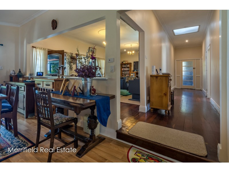 75 The Esplanade, Lower King WA 6330