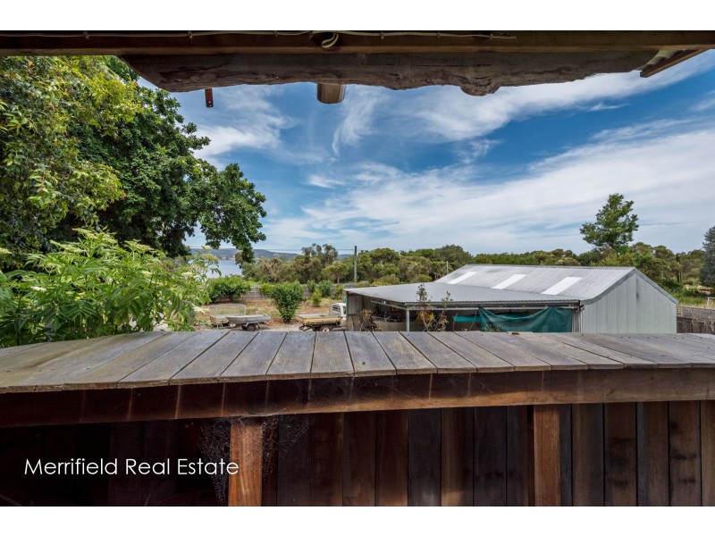 75 The Esplanade, Lower King WA 6330