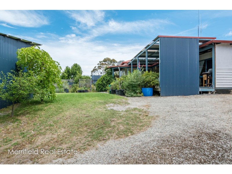 75 The Esplanade, Lower King WA 6330