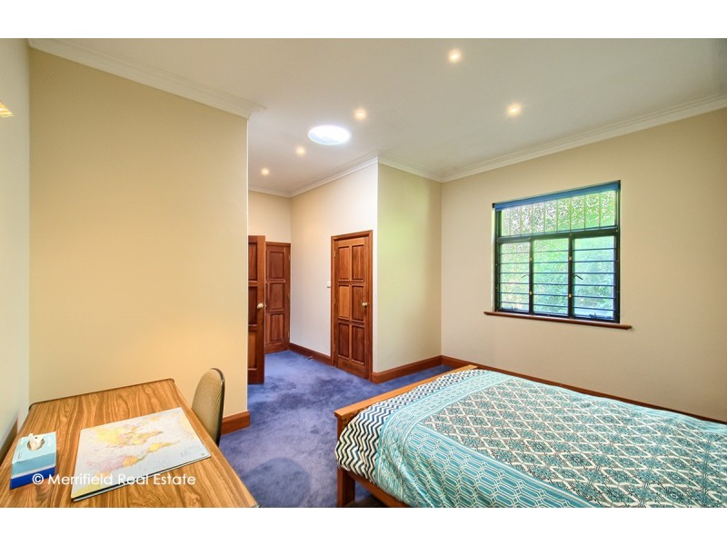 5-7 Morley Place, Middleton Beach WA 6330