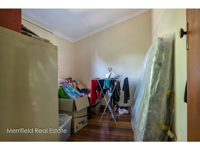 4 Camfield Street, Mount Melville WA 6330