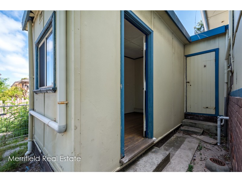 4 Camfield Street, Mount Melville WA 6330