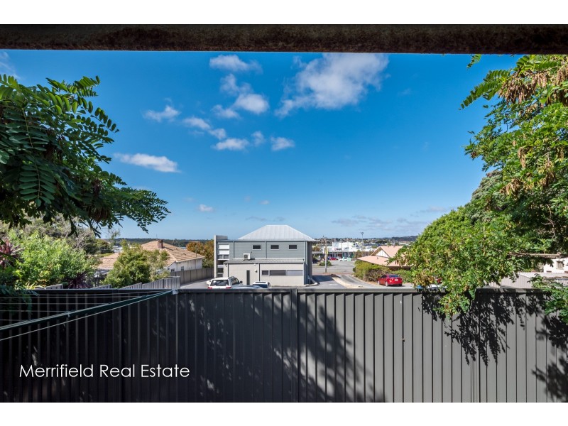 4 Camfield Street, Mount Melville WA 6330