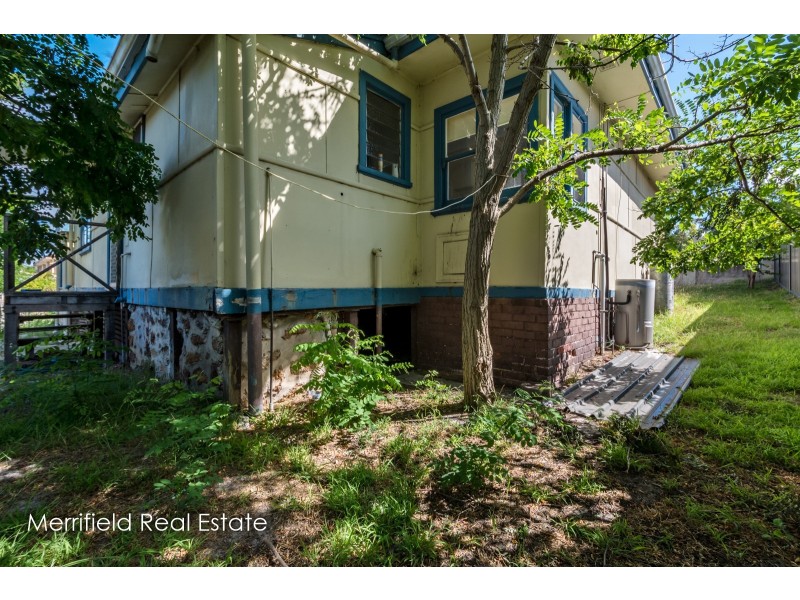 4 Camfield Street, Mount Melville WA 6330