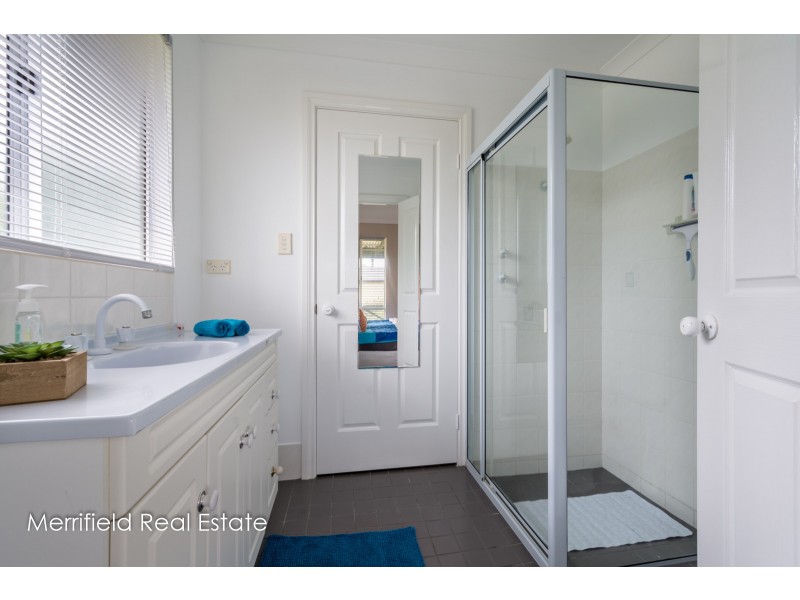 40 Clydesdale Road, Mckail WA 6330