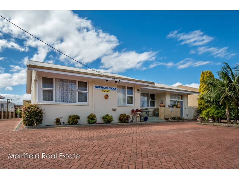 74 Mermaid Avenue, Emu Point WA 6330