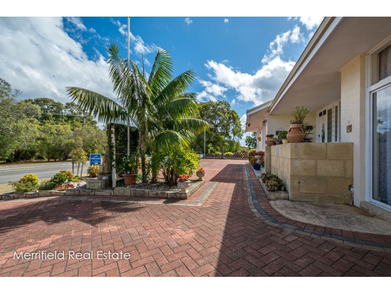 74 Mermaid Avenue, Emu Point WA 6330