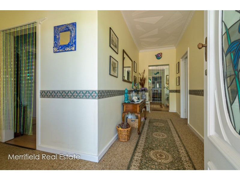 74 Mermaid Avenue, Emu Point WA 6330