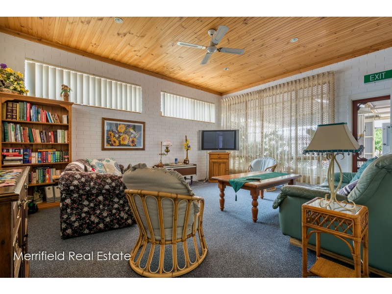 74 Mermaid Avenue, Emu Point WA 6330