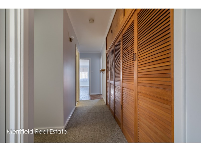 1 Ardeana Crescent, Yakamia WA 6330