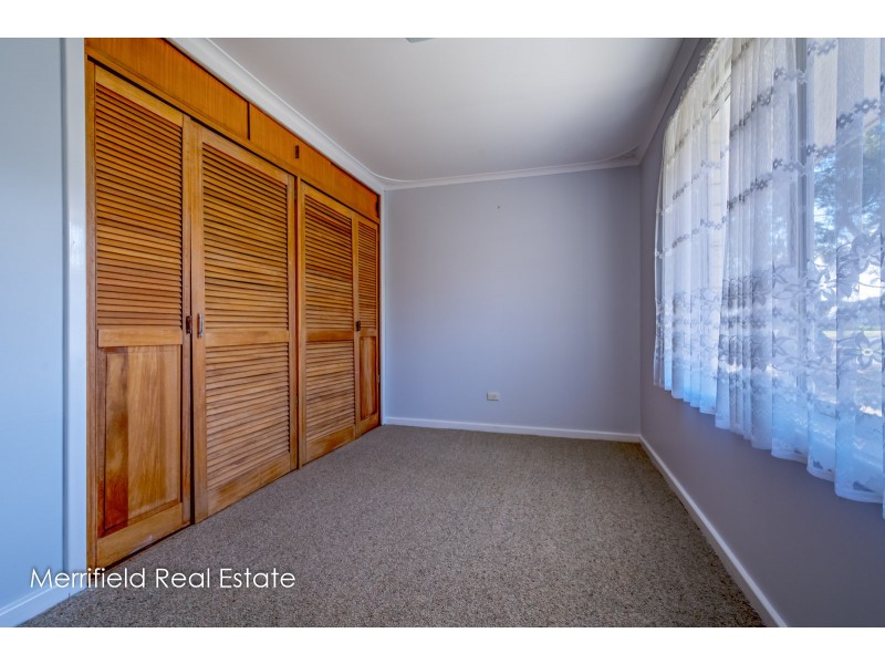 1 Ardeana Crescent, Yakamia WA 6330