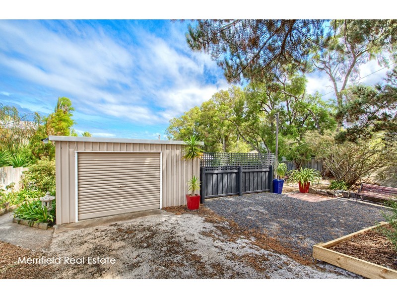 61 Burgoyne Road, Port Albany WA 6330