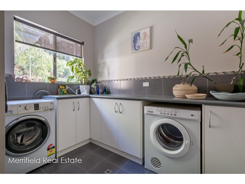 4 Drew Lane, Mira Mar WA 6330